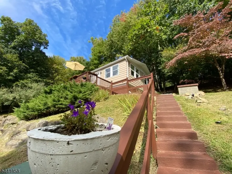54 Northwood Dr, High Bridge, NJ 08829 - #3