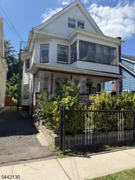 221 N Center St, City Of Orange, NJ 07050 - #1
