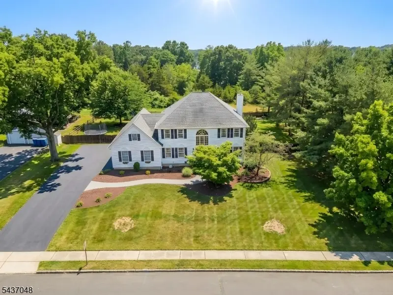 24 Powelson Dr, Blackwells Mills, NJ 08844 - #2