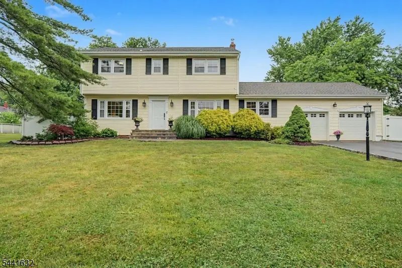 25 Lord Stirling Dr, Troy Hills, NJ 07054 - #1