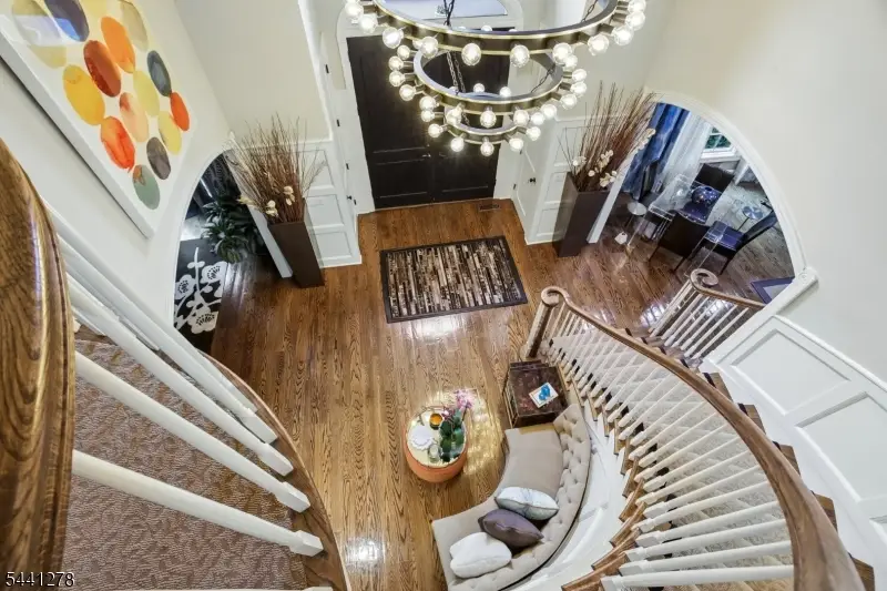 4 Brayton Rd, Livingston, NJ 07039 - #3