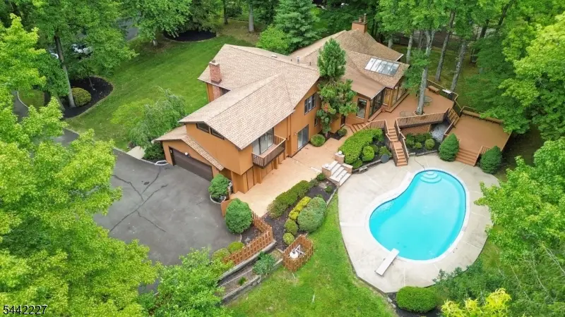 39 Highlander Drive, Scotch Plains, NJ 07076 - #1