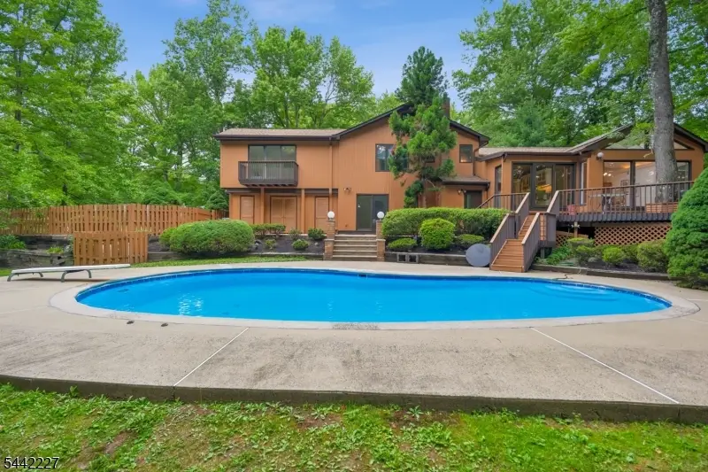 39 Highlander Drive, Scotch Plains, NJ 07076 - #3