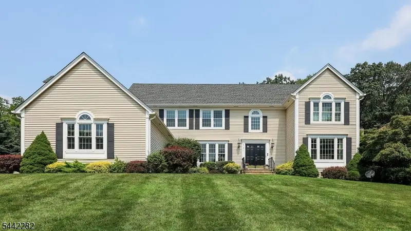 2101 Arbor Way, Martinsville, NJ 08836 - #1