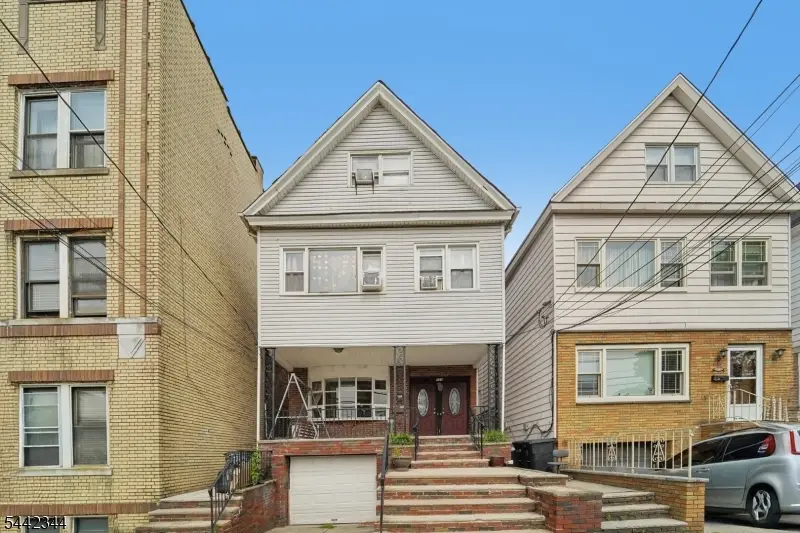 723 Kennedy Blvd, Bayonne, NJ 07002 - #1