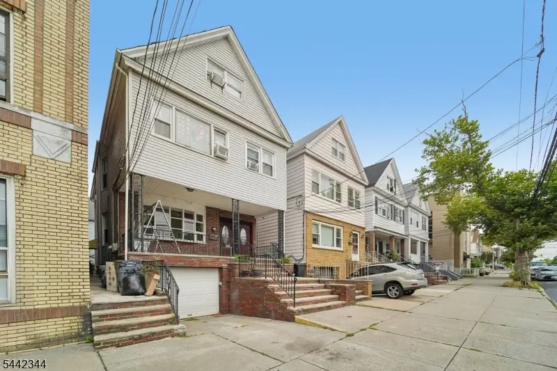 723 Kennedy Blvd, Bayonne, NJ 07002 - #2