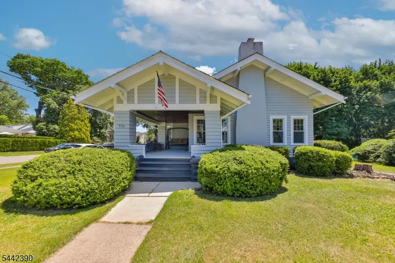 670 Belvidere Rd, Phillipsburg, NJ 08865 - #1