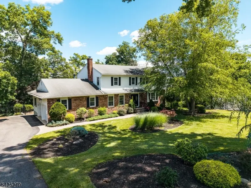 10 Rockledge Ter, Pequannock, NJ 07444 - #1