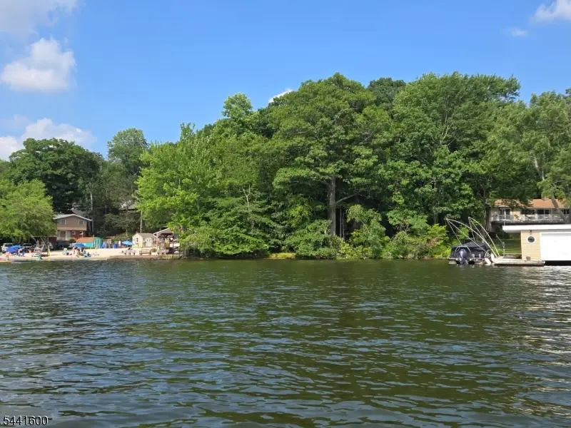 4 Maine St, Lake Hopatcong, NJ 07849 - #3