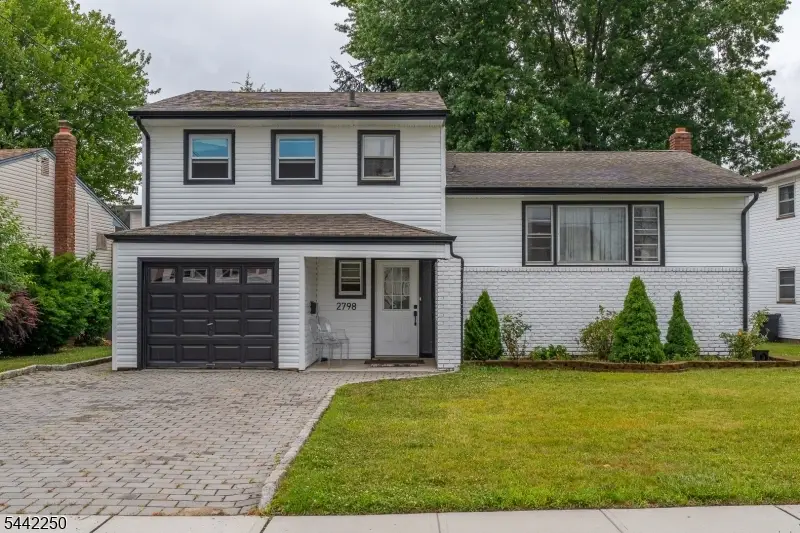 2798 Allen Ave, Union, NJ 07083 - #1