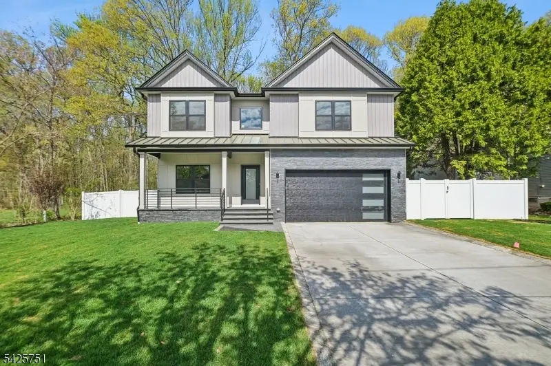 136 Irwin St, Springfield, NJ 07081 - #1