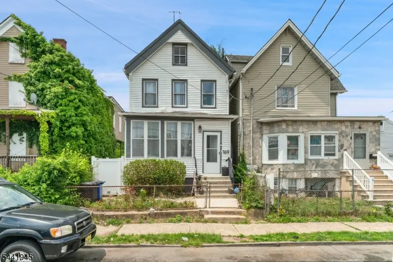 169 Oakwood Pl, Orange, NJ 07050 - #2