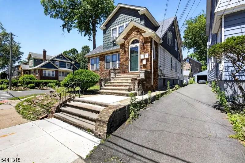 29 Orchard Rd, Maplewood, NJ 07040 - #3