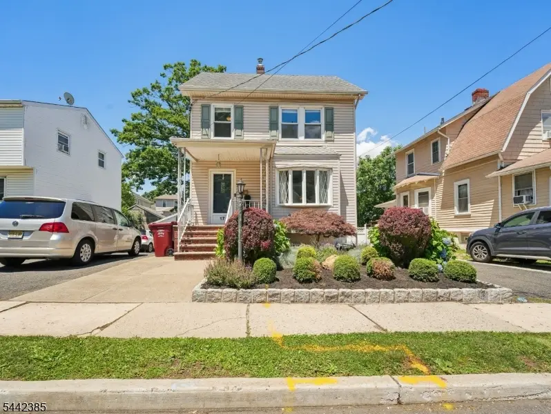 17 Princeton St, Nutley, NJ 07110 - #2