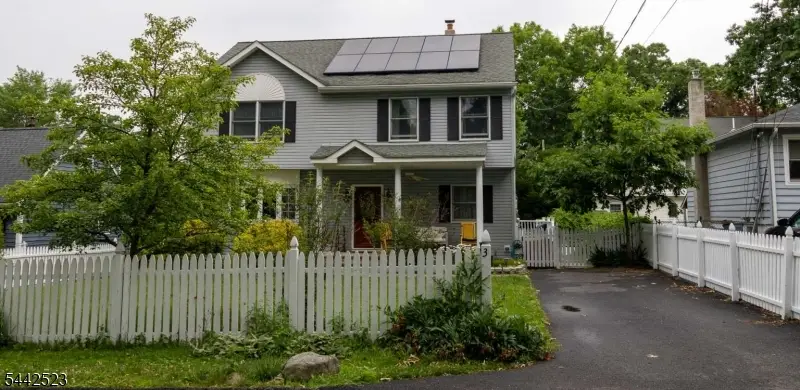3 Wildwood Rd, Byram Center, NJ 07874 - #1