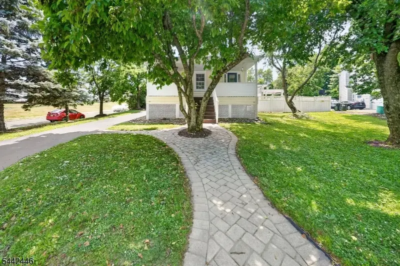 20 Kline Blvd, Whitehouse Station, NJ 08889 - #2