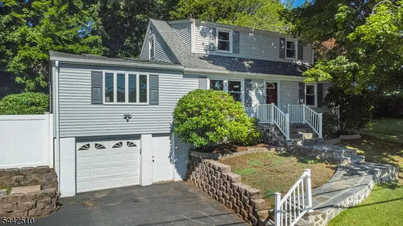 27 Mountain Rd, Rockaway, NJ 07866 - #1