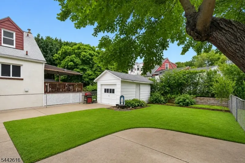 438 Joralemon St, Belleville, NJ 07109 - #2