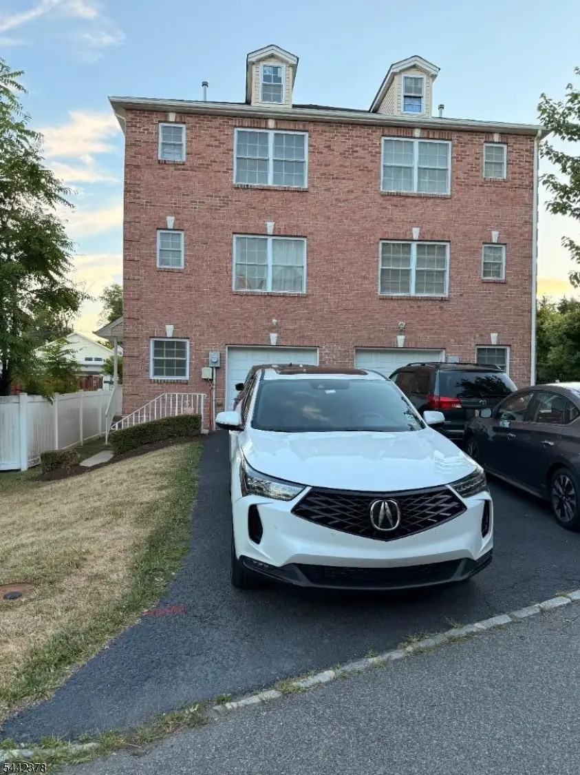 D3 Lily Court, Roselle, NJ 07203 - #1