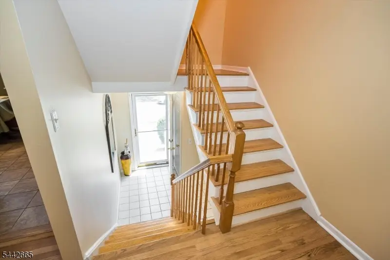 10 Brookstone Cir, Parsippany Troy Hills, NJ 07950 - #3