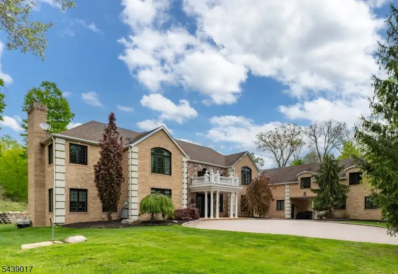 305 Green Rd, Sparta, NJ 07871 - #2