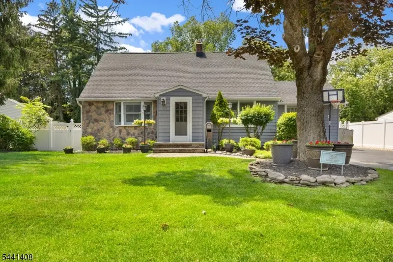 134 Marion Ct, Pompton Lakes, NJ 07442 - #1