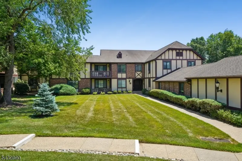 19H Kensington Rd #19H, Chatham, NJ 07928 - #3