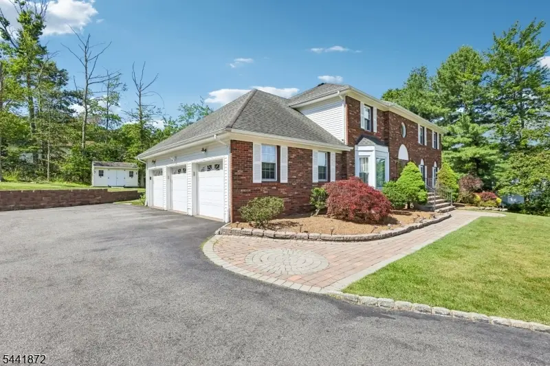 4 Viking Ct, Randolph, NJ 07869 - #2