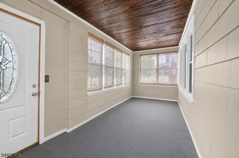 114 Ellington St, East Orange, NJ 07017 - #3
