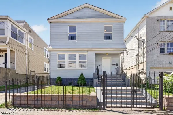 17 Wolcott Ter #2, Newark City, NJ 07112