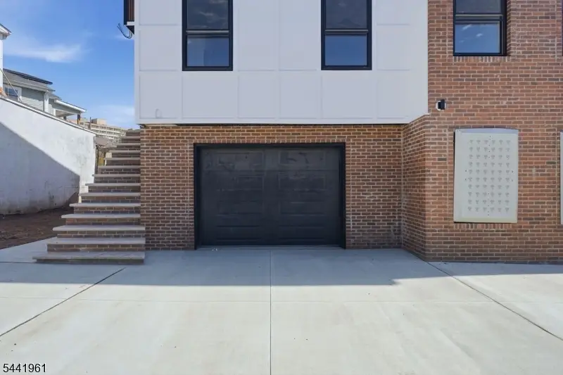 34 Parkhurst St, Newark, NJ 07114 - #2