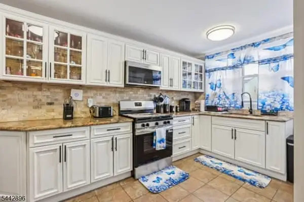 145 Fulton Ave, Fairview Boro, NJ 07022
