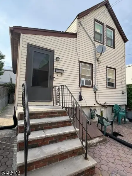 11 John St, Elizabeth, NJ 07202 - #1