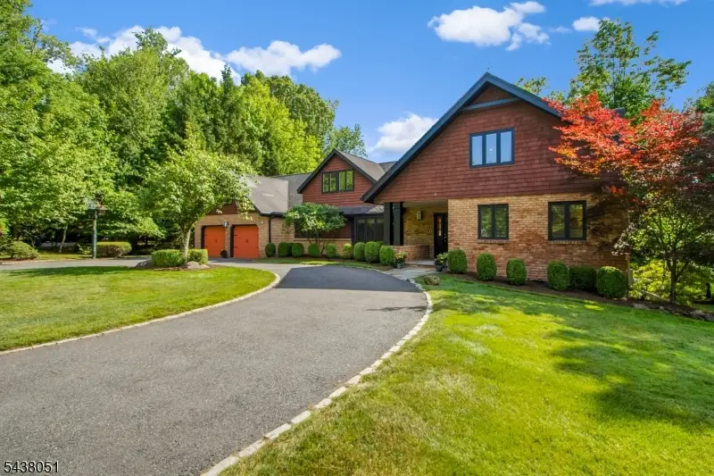 14 Denman Ct, Short Hills, NJ 07078 - #2