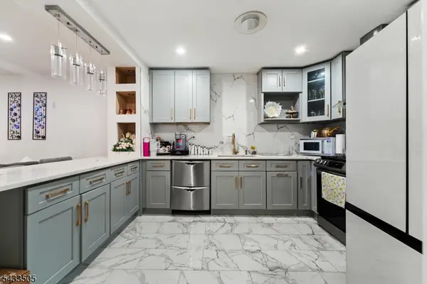110.5 Clark Pl #.5, Elizabeth City, NJ 07206