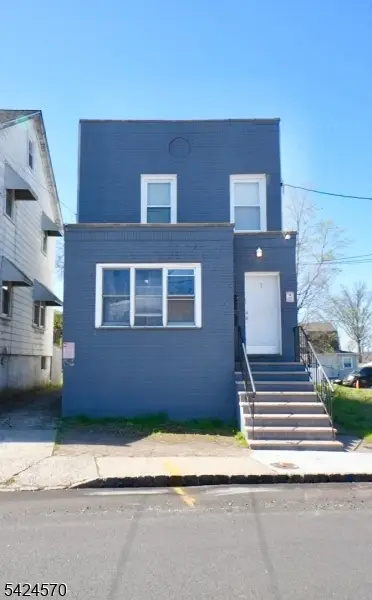 3 Laurel Ave, Maplewood Twp., NJ 07040