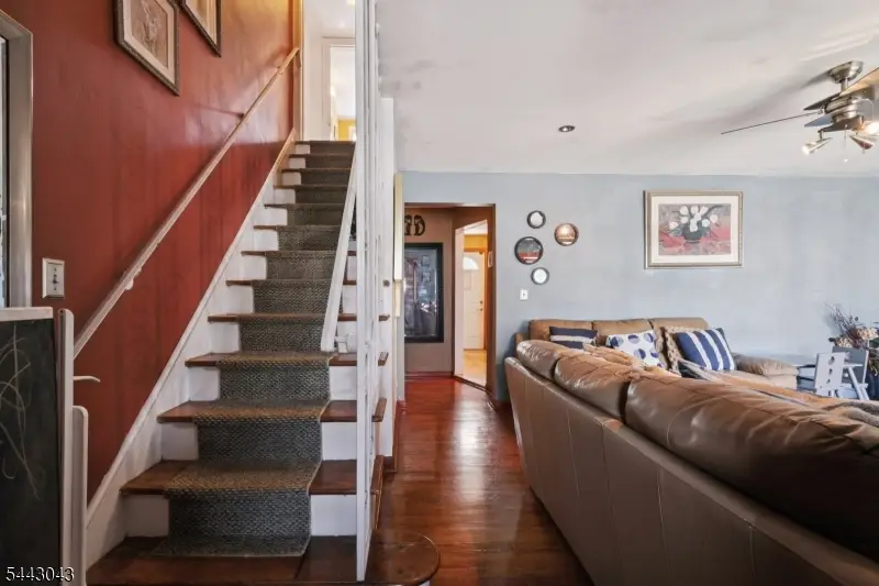 237 Sherwood Ave, Paterson, NJ 07502 - #3