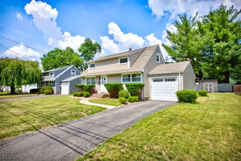 448 Warfield Rd, North Plainfield, NJ 07063 - #2