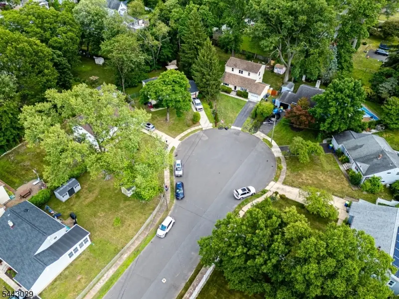 228 Henry Ct, North Plainfield, NJ 07060 - #2