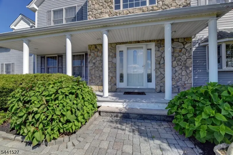 32 Dyer Rd, Wantage, NJ 07461 - #3