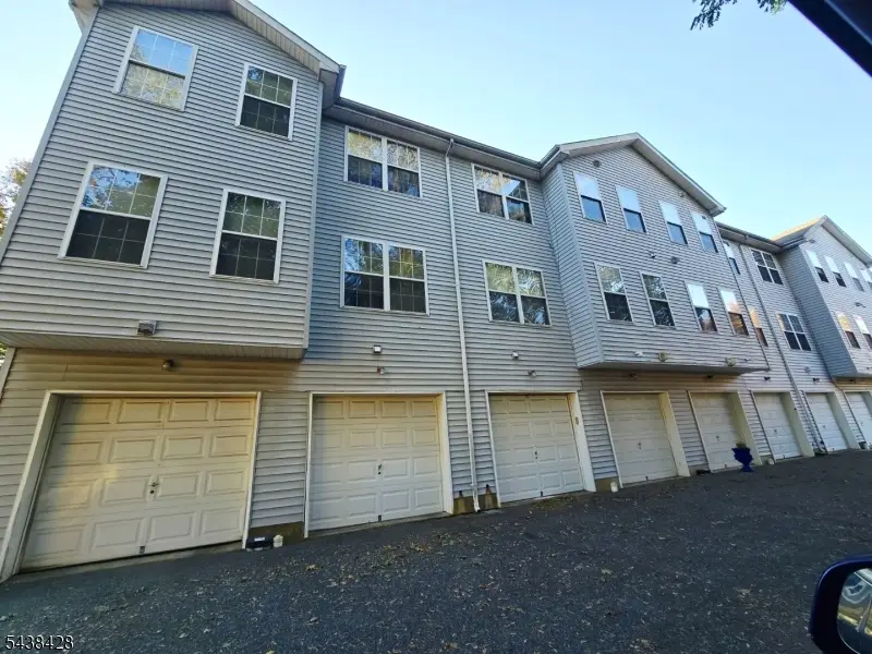 1209B Arlington Ave #B, Plainfield, NJ 07060 - #3
