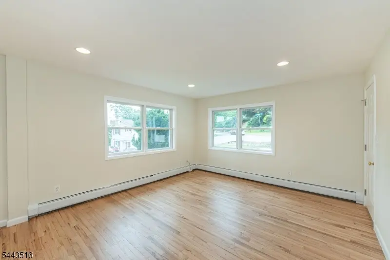 16 Florence St, Hopatcong, NJ 07843 - #3