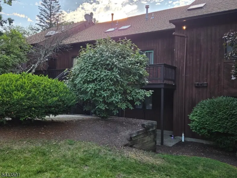 1 Sugar Loaf Ct Unit 8 #8, Vernon Center, NJ 07462 - #1