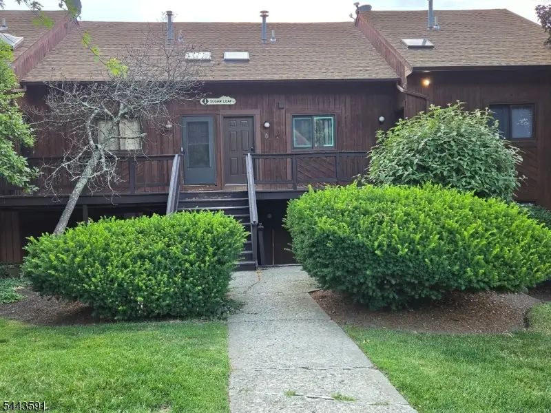 1 Sugar Loaf Ct Unit 8 #8, Vernon Center, NJ 07462 - #2
