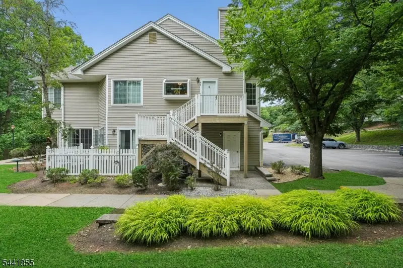 46 Stevens Court, The Hills, NJ 07921 - #1