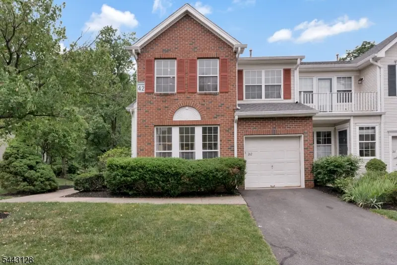 262 Marcia Way, Bradley Gardens, NJ 08807 - #1