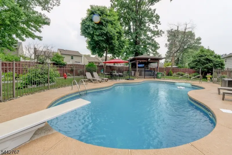835 Colonial Arms Rd, Union, NJ 07083 - #1