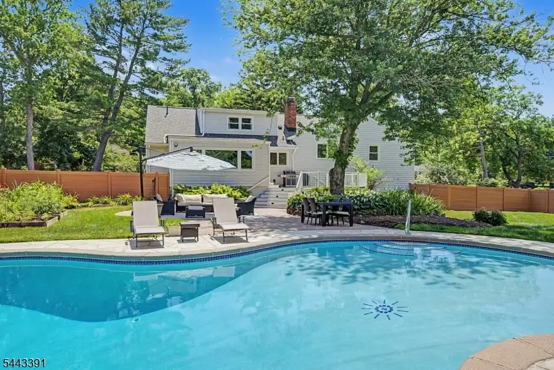 6 Coventry Rd, Livingston, NJ 07039 - #2
