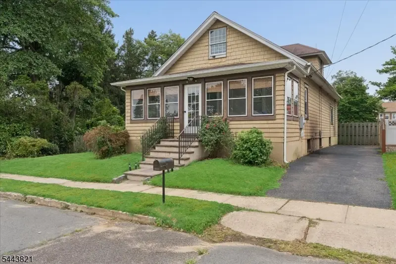 91 Mcadoo Ave, Hamilton, NJ 08619 - #2