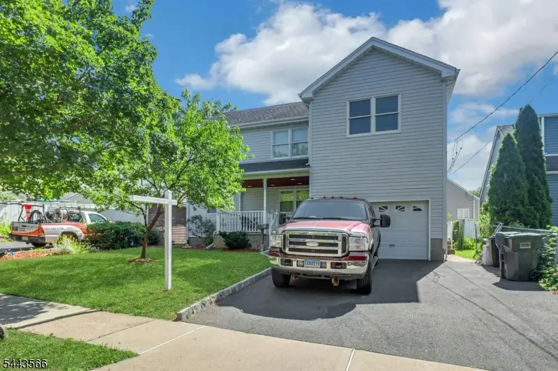 71 View St, Bergenfield, NJ 07621 - #1